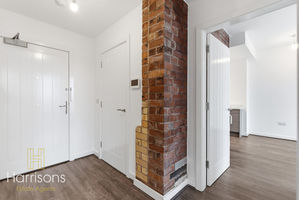 Photo 14- click for photo gallery